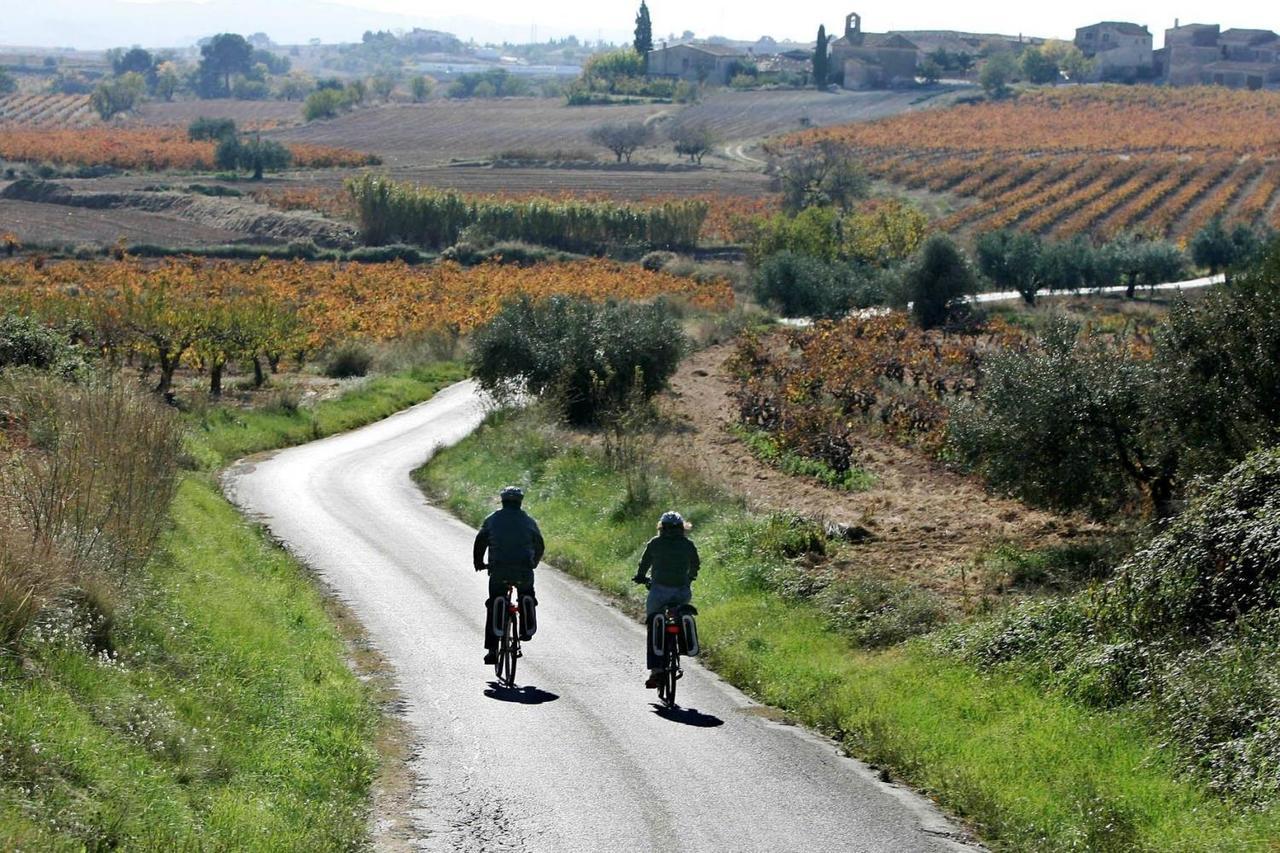 Hotel Rural Cal Ruget Vilobi Del Penedes Luaran gambar